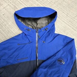 Mammut GORE-TEX Shell Jacket – Blue & Navy (Men’s Tagged Small)